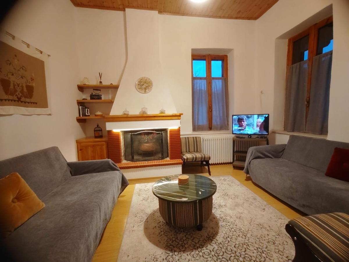 1935 Home Lilaia Экстерьер фото